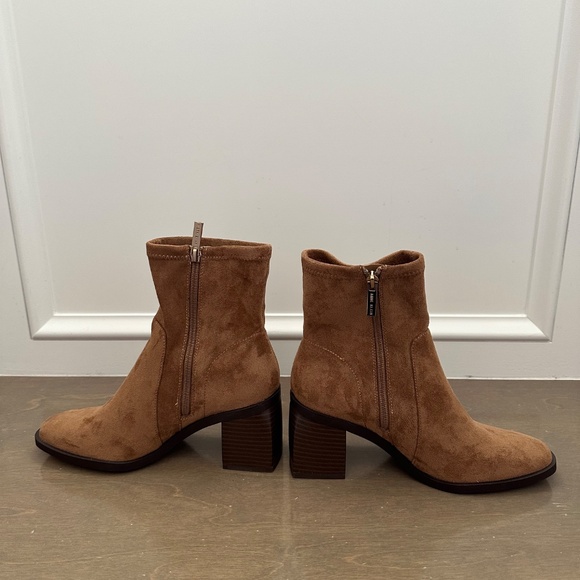 Booties - Picture 3 of 6